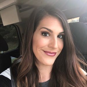 Meet your Posher, Candice